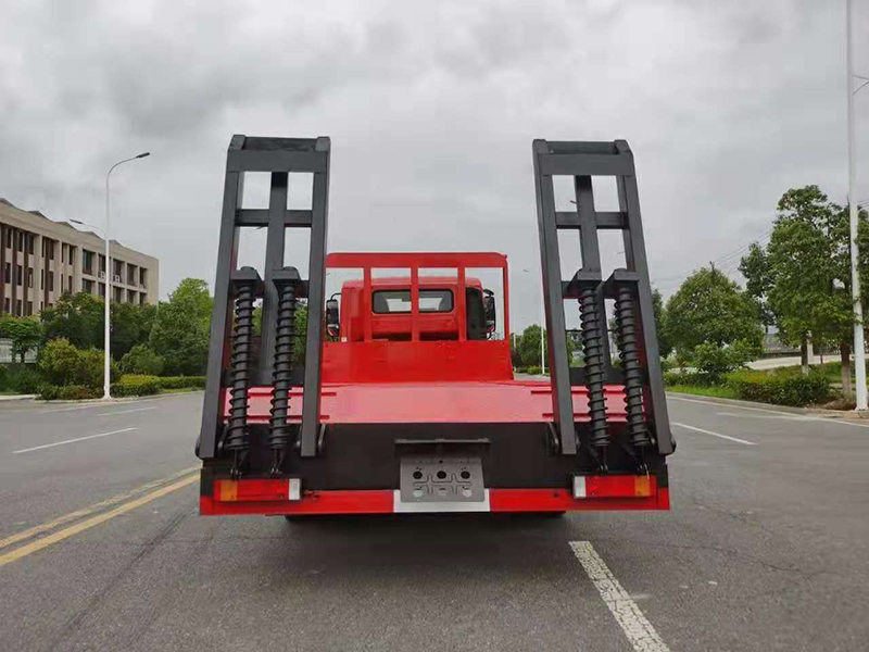 國六東風(fēng)華神T3單橋平板運(yùn)輸車